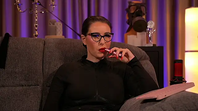 kelly kent online show from 02.04.25