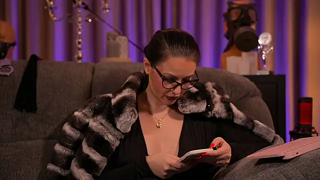 kelly kent online show from 02.08.25