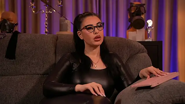 kelly kent online show from 03.22.25