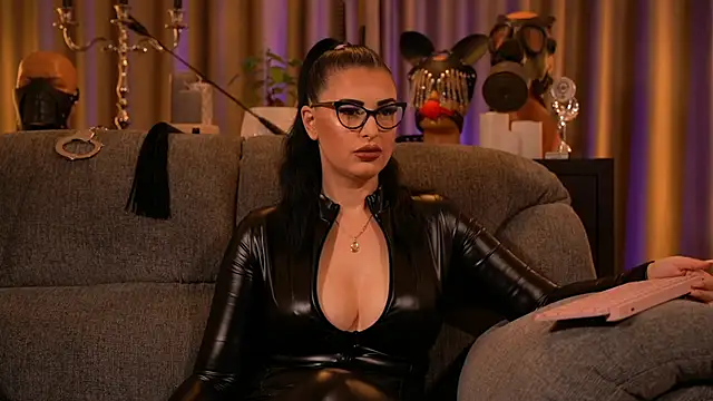 kelly kent online show from 09.28.25