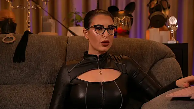 kelly kent online show from 11.04.25