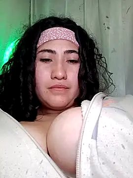 Snapshot of francesca_baker1007 chatting on 01.20.25 francesca baker1007 online show from 01.20.25