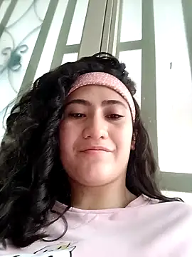 Snapshot of francesca_baker1007 chatting on 02.02.25 francesca baker1007 online show from 02.02.25