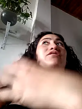 Snapshot of francesca_baker1007 chatting on 02.23.25 francesca baker1007 online show from 02.23.25