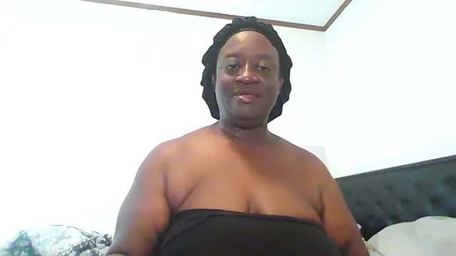 Snapshot of Katiefyi chatting on 05.09.26 Katiefyi online show from 05.09.26