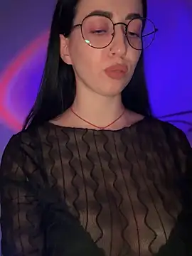 Emylia online show from 12.01.25