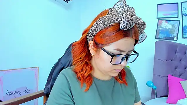 Gretta Queen online show from 11.14.25