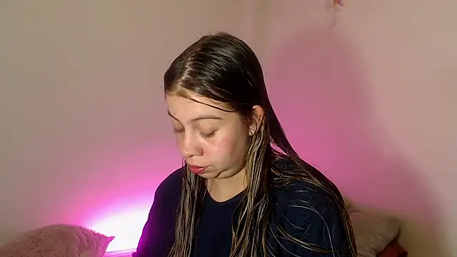 SweetSofty online show from 01.12.25