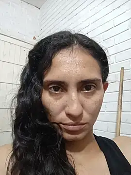 Snapshot of valeriaswang_Lucas chatting on 01.12.26 valeriaswang Lucas online show from 01.12.26