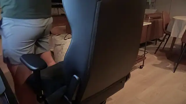 HungandThickLatin online show from 03.10.25