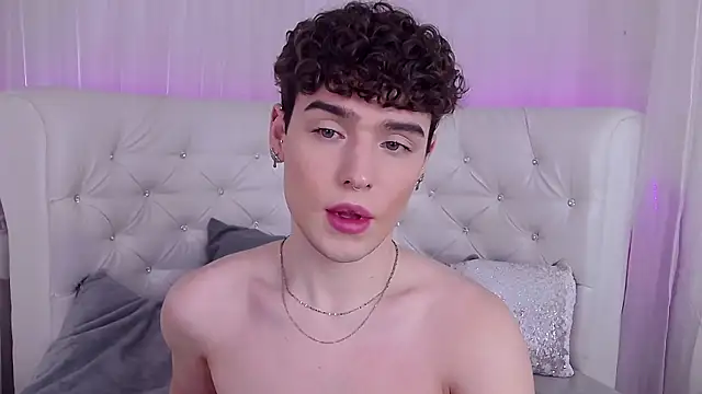 RobbyCharming online show from 11.29.25