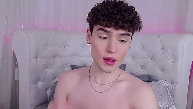 RobbyCharming online show from 12.04.25