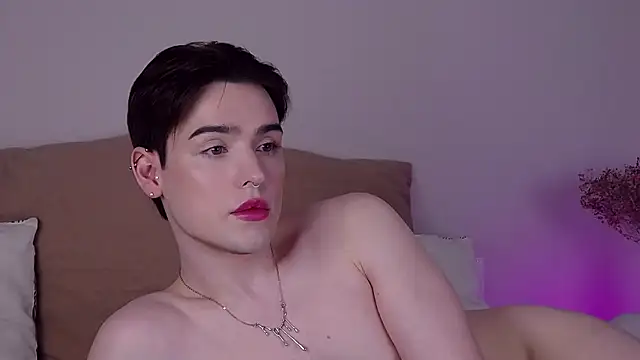Snapshot of RobbyCharming chatting on 06.23.26 RobbyCharming online show from 06.23.26