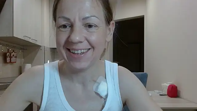 Snapshot of Popppka chatting on 12.24.24 Popppka online show from 12.24.24