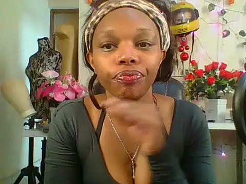 Snapshot of Anaconda2350 chatting on 03.16.26 Anaconda2350 online show from 03.16.26