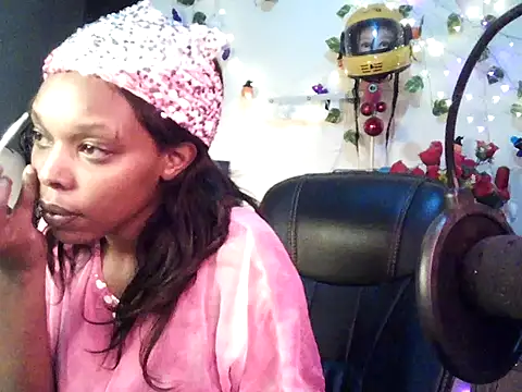 Snapshot of Anaconda2350 chatting on 04.06.26 Anaconda2350 online show from 04.06.26