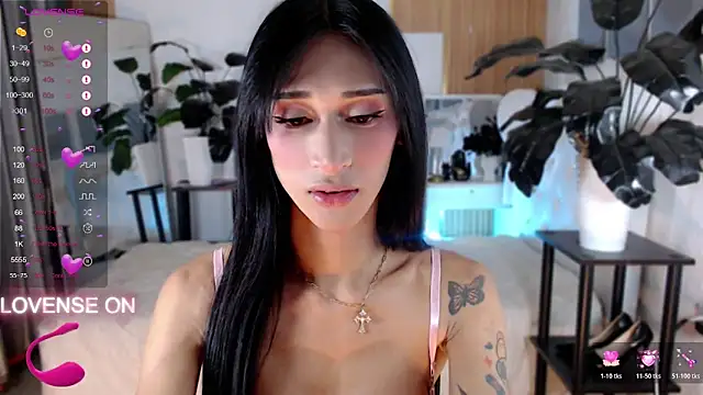 Unforttable Anisha online show from 11.16.25