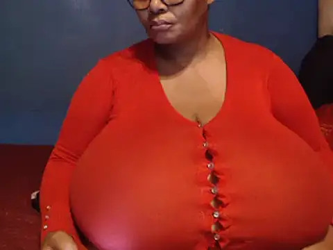 CUTEFIRMMELONSS online show from 02.18.25