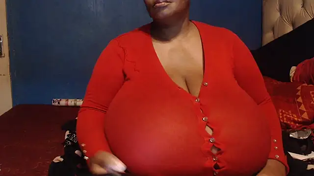 CUTEFIRMMELONSS online show from 02.22.25