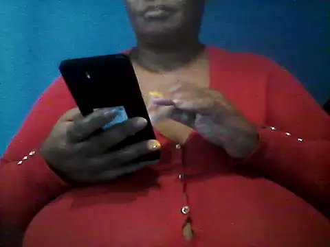 CUTEFIRMMELONSS online show from 02.25.25