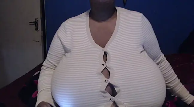 CUTEFIRMMELONSS online show from 03.07.25