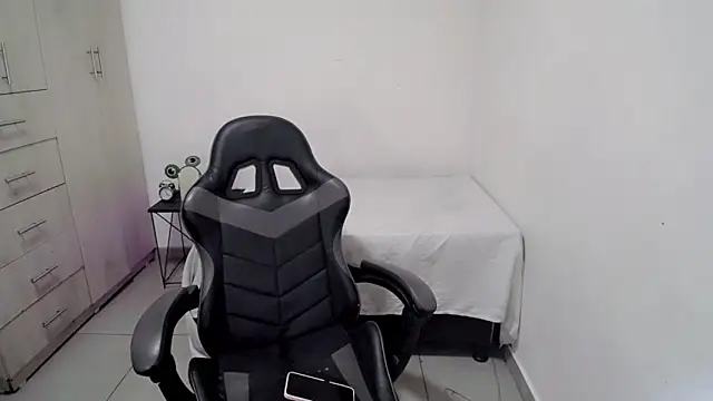 Youlittlepervertt  online show from 02.25.26