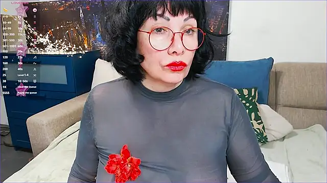 SquirtySlut online show from 02.25.25