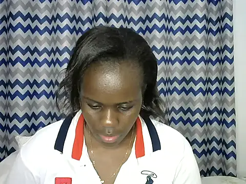 Snapshot of sexydarl chatting on 03.21.25 sexydarl online show from 03.21.25