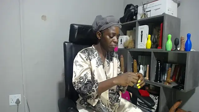 Shaniko89 online show from 11.11.25