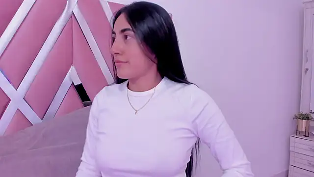 Snapshot of Helenn_monroy1 chatting on 11.10.25 Helenn monroy1 online show from 11.10.25