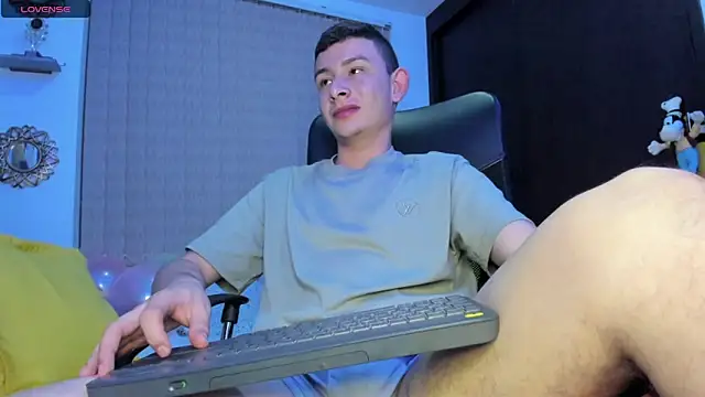 Christ Miller3 online show from 02.16.25