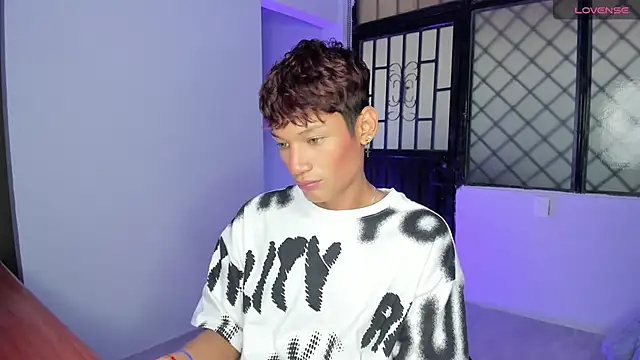 nicky moo online show from 03.11.25