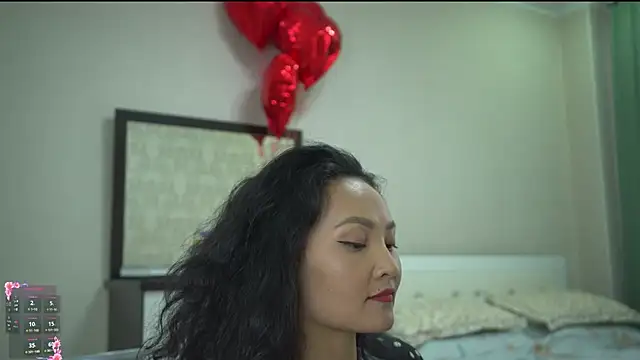 Snapshot of merca_8 chatting on 02.23.26 merca 8 online show from 02.23.26