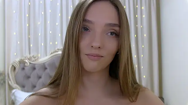 VirginieCruz online show from 02.09.25