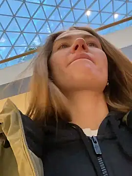 ValenciaShock online show from 12.14.24