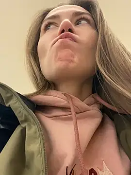 ValenciaShock online show from 02.20.25