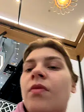 ValenciaShock online show from 10.12.25