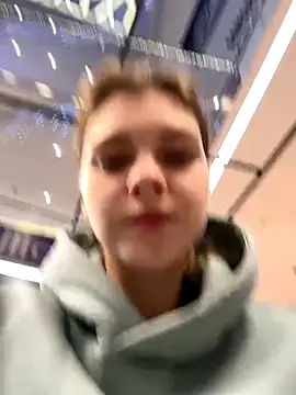 ValenciaShock online show from 11.21.25