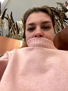 ValenciaShock online show from 11.28.25