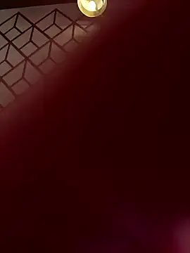 Snapshot of ValenciaShock chatting on 01.18.26 ValenciaShock online show from 01.18.26