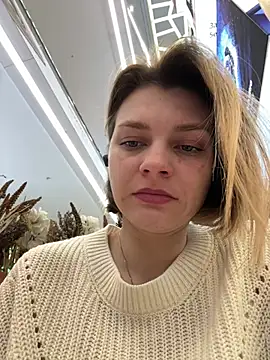 Snapshot of ValenciaShock chatting on 02.19.26 ValenciaShock online show from 02.19.26