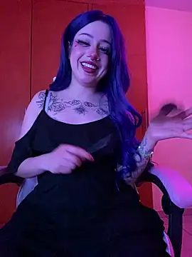 Lucygothic online show from 03.23.25