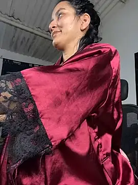 Lucia-Candy online show from 02.15.25