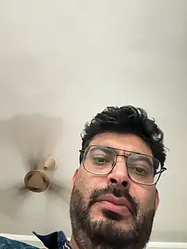 Snapshot of hot_rajat chatting on 06.03.26 hot rajat online show from 06.03.26