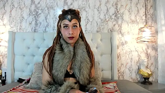 Nicolette russo online show from 11.01.25