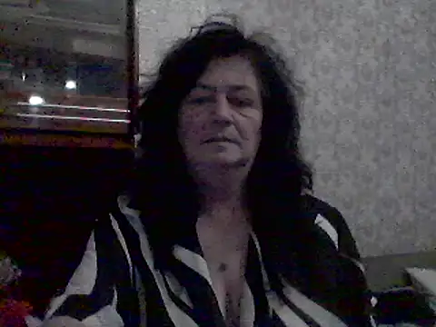 GypsiQueen2 online show from 03.18.25