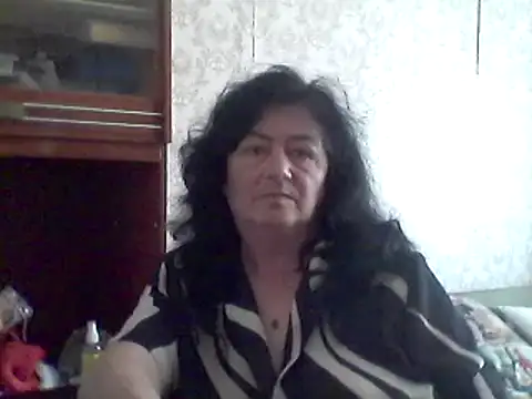 GypsiQueen2 online show from 03.19.25