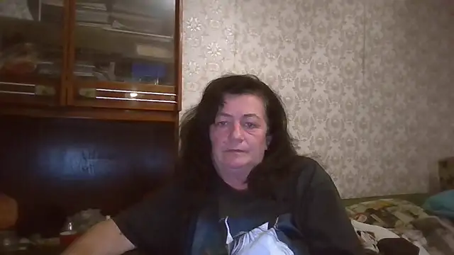 GypsiQueen2 online show from 09.18.25