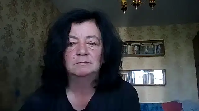 Snapshot of GypsiQueen2 chatting on 07.16.26 GypsiQueen2 online show from 07.16.26