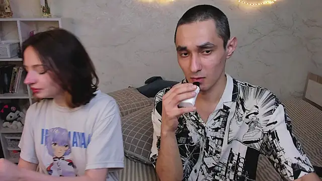 Snapshot of PostBabyyy chatting on 03.18.25 PostBabyyy online show from 03.18.25